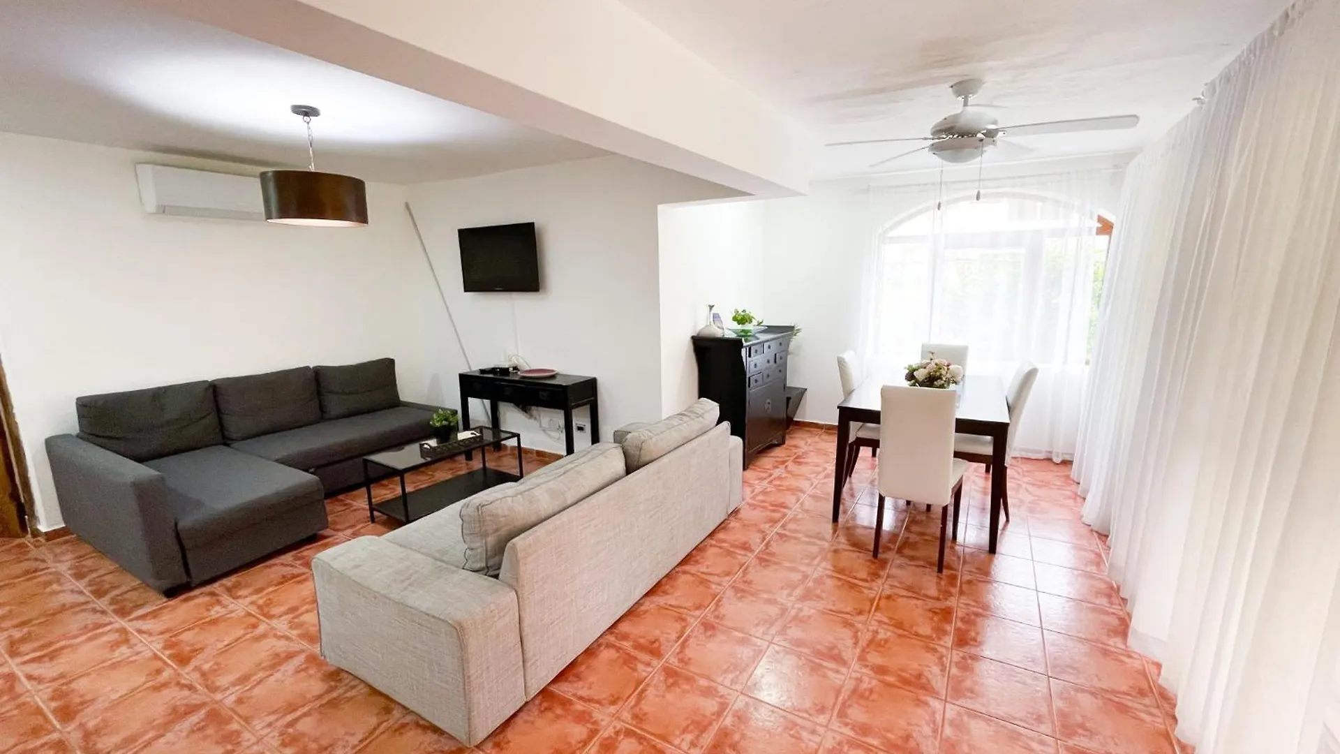 Oceanfront & Garden Vieww Villas Hotel Wifi Bbq Parking Los Corales Beach Club & Spa Punta Cana