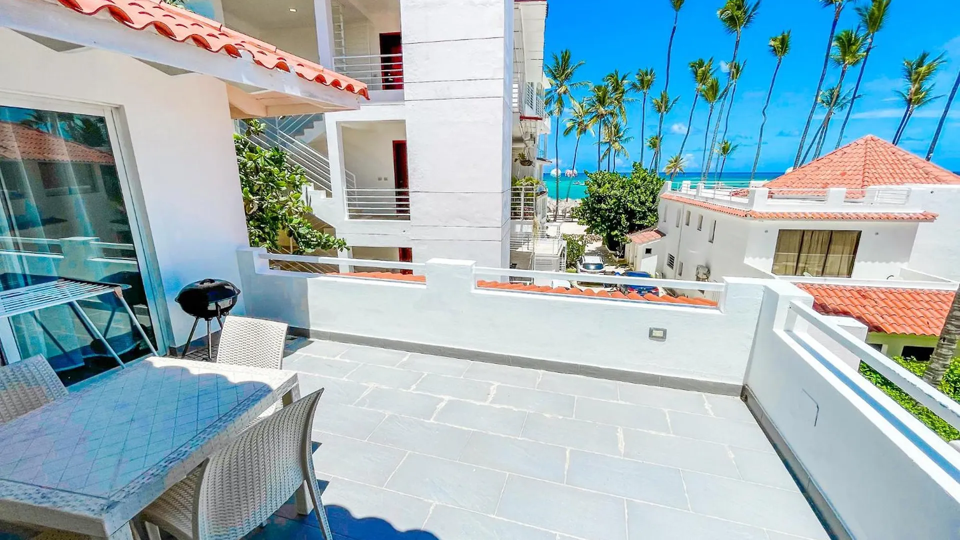*****  Oceanfront & Garden Vieww Villas Hotel Wifi Bbq Parking Los Corales Beach Club & Spa Punta Cana Dominican Republic